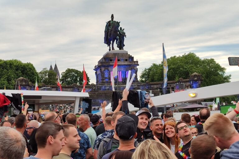 Schlager-Alarm-partyreisen-deutschland