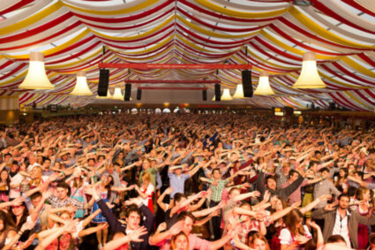partyreisen-deutschland-cannstatter-frühlingsfest