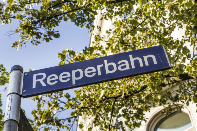 partyreisen-deutschland-reeperbahn