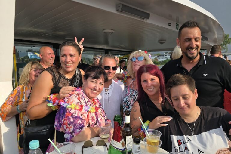 Partyreisen-deutschland- partyschiff