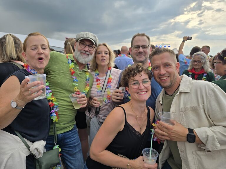 Partyreisen-deutschland- partyschiff