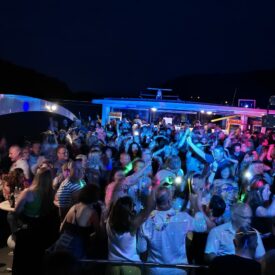 Partyreisen-deutschland- partyschiff