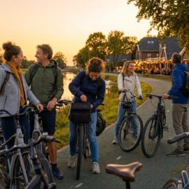 Gruppe bei einem Radwochenende in Assen mit Hotel und Caféstraat-Abend