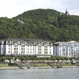 Maritim Hotel Königswinter mit Blick auf den Rhein