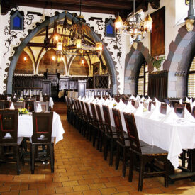 Historischer Gastraum im Restaurant U Fleků in Prag