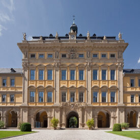 Außenansicht des Juliusspitals in Würzburg