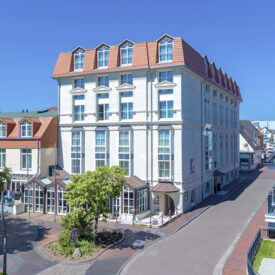 Außenansicht des Inselhotel Vier Jahreszeiten auf Norderney