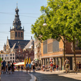 Historische Altstadt von Nijmegen mit Blick zur Stevenskerk