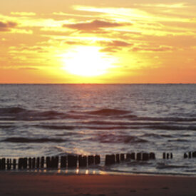 Sonnenuntergang über der Nordsee vor Norderney