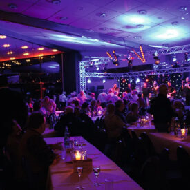 Partystimmung im Festsaal beim Stern-Finale in Willingen