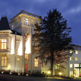 Historischer Gebäudeteil des The YARD Hotel Bad Honnef im Kurgarten